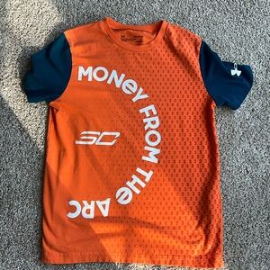 Under Armour Curry Youth L Shirt GUC